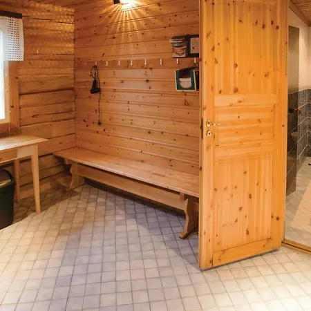 Eight Bedroom Holiday In Semesterbostad