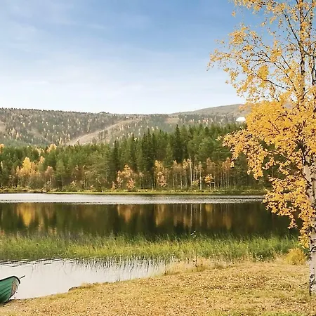 Eight Bedroom Holiday In Semesterbostad *
